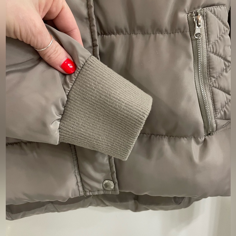 U.S. Polo Assn. Hooded Puffer Jacket Size Medium - Picture 7 of 11